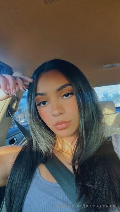 Boriqua Mamii art model galleries