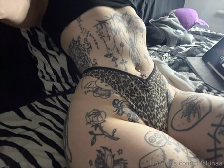 Chlolunaa high quality pornstar picture