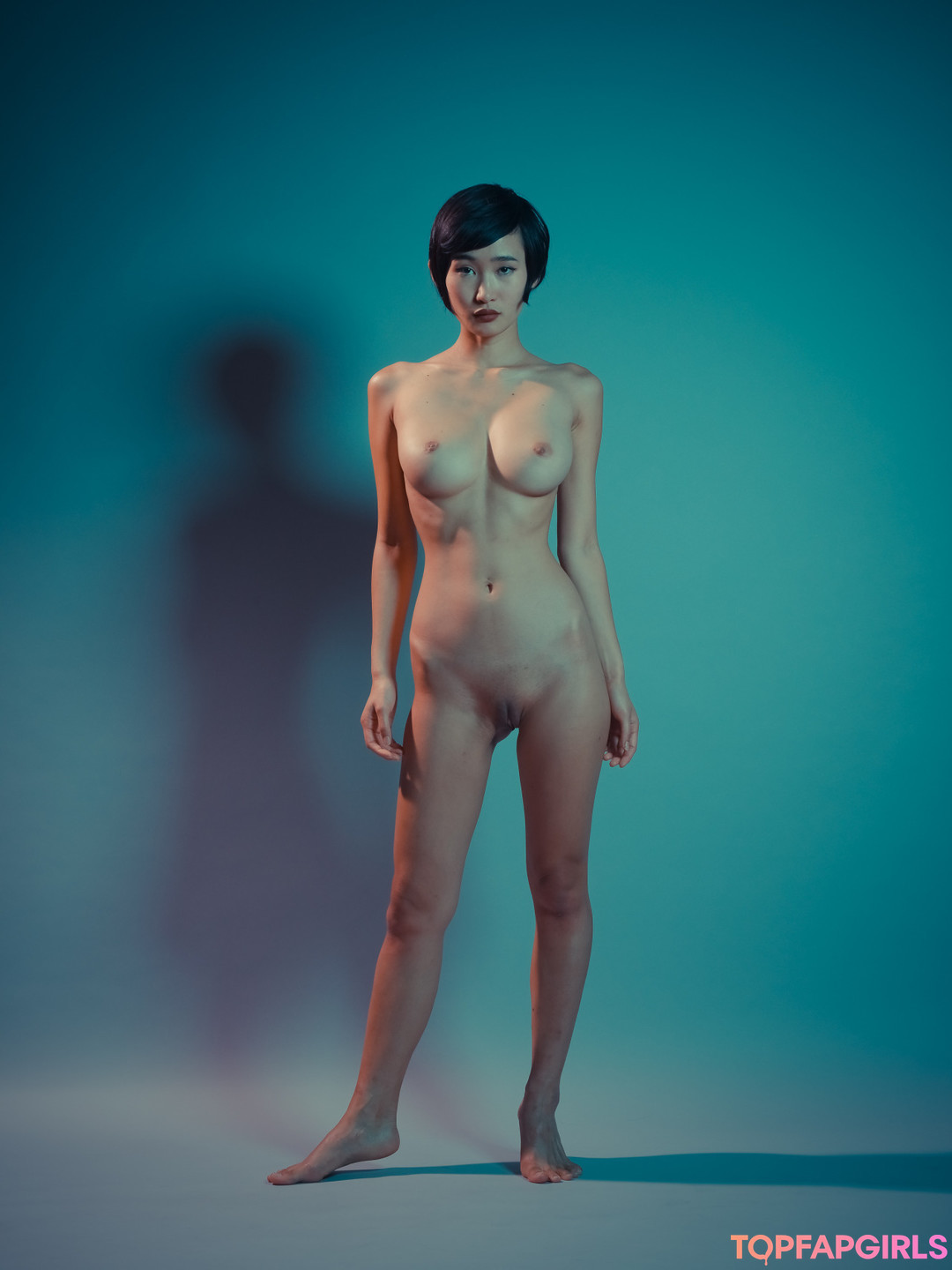 Miki Hamano nude model gallery