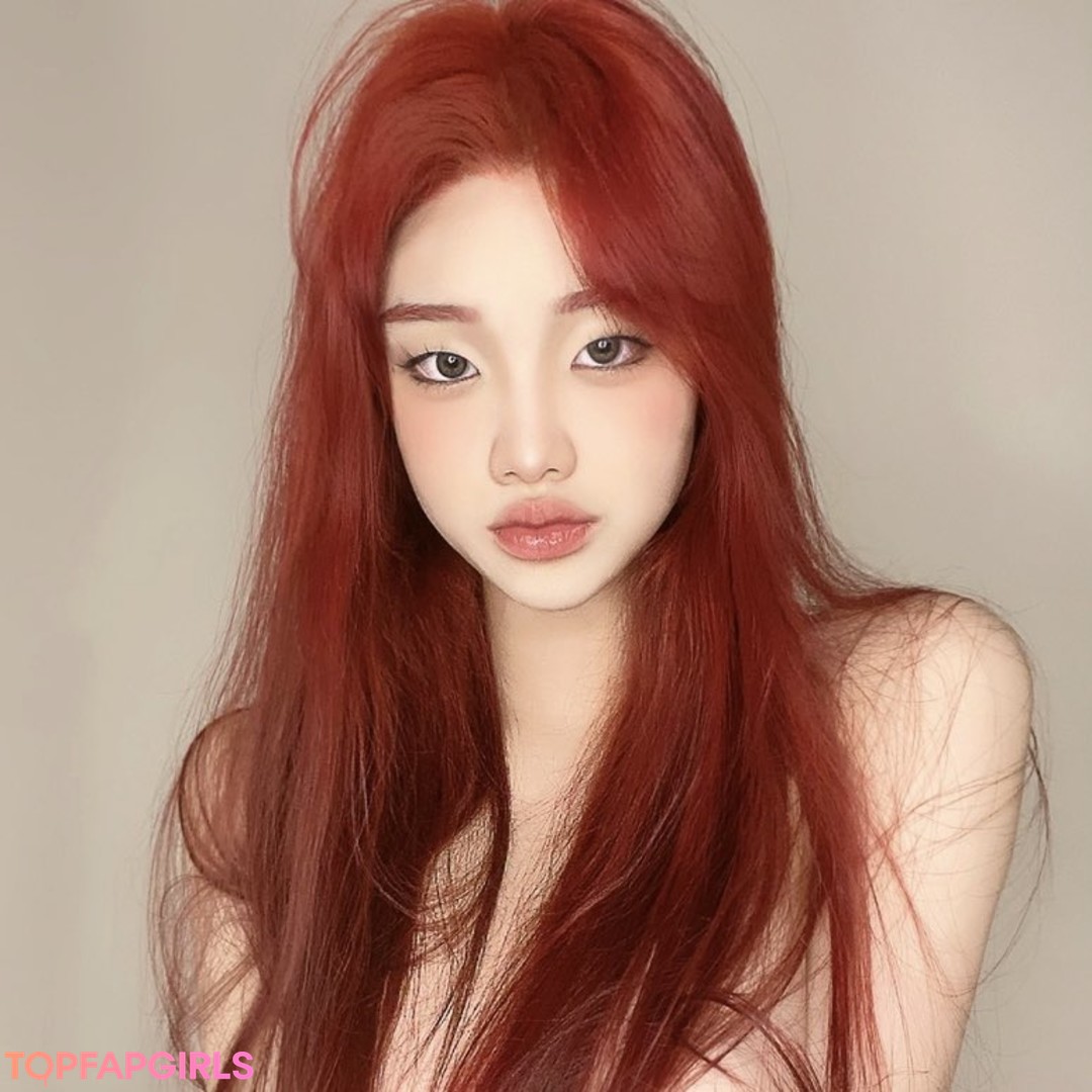 Xyakuma nudes model picture