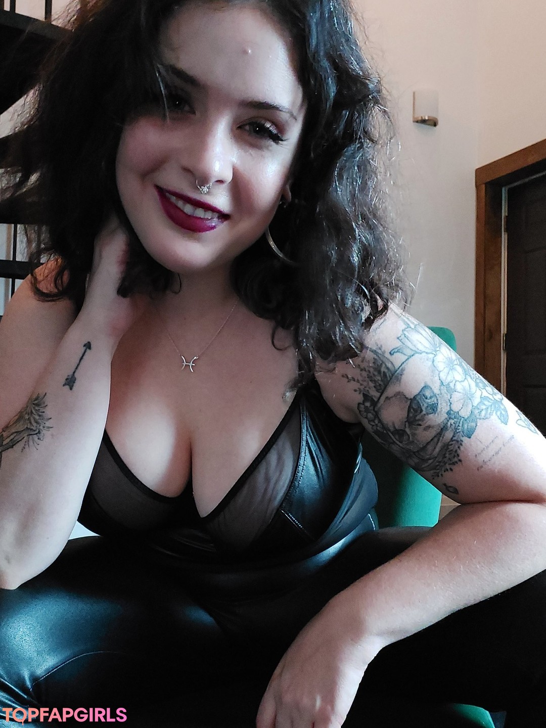 Alpha goddess aurora nude star picture