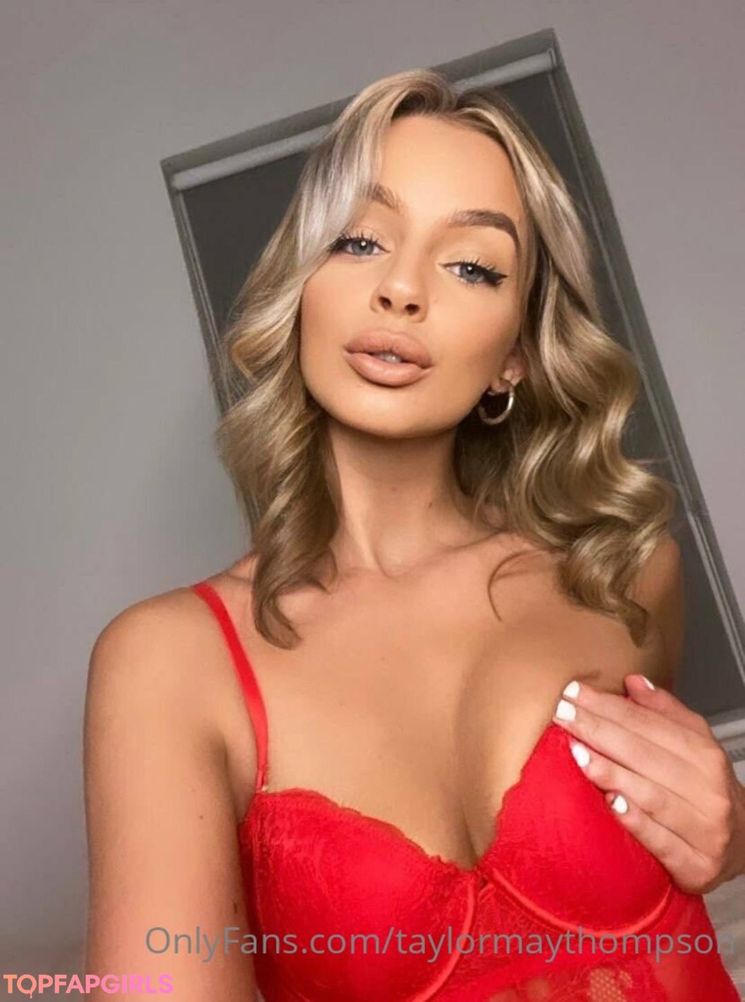 mature fake tits onlyfans pornographic pictures