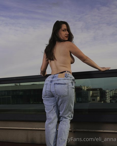 True Elianna xxx model galleries