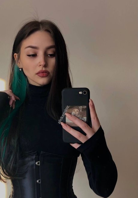 Aleksmlnv model best images