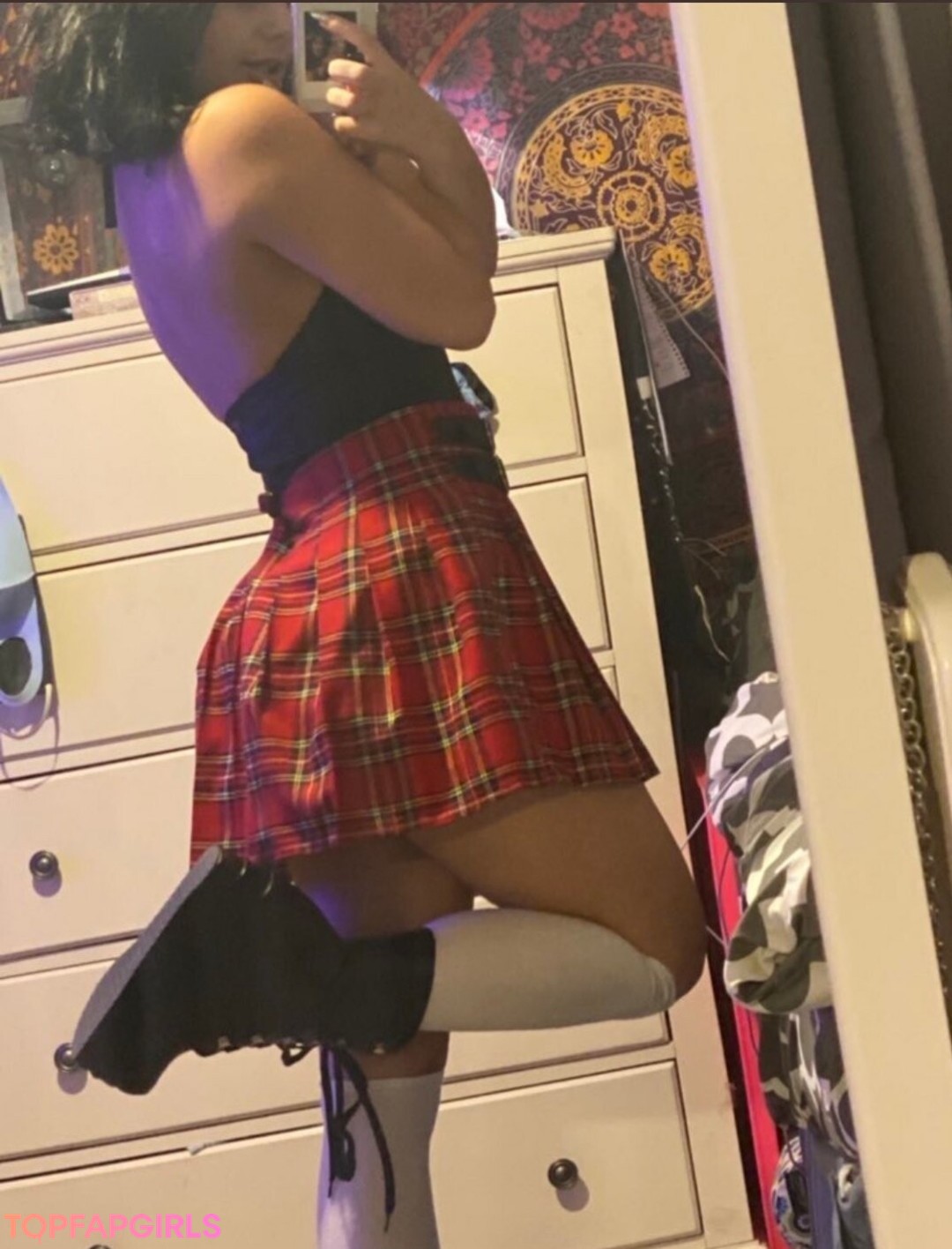 Gothicbratgf model nudes images