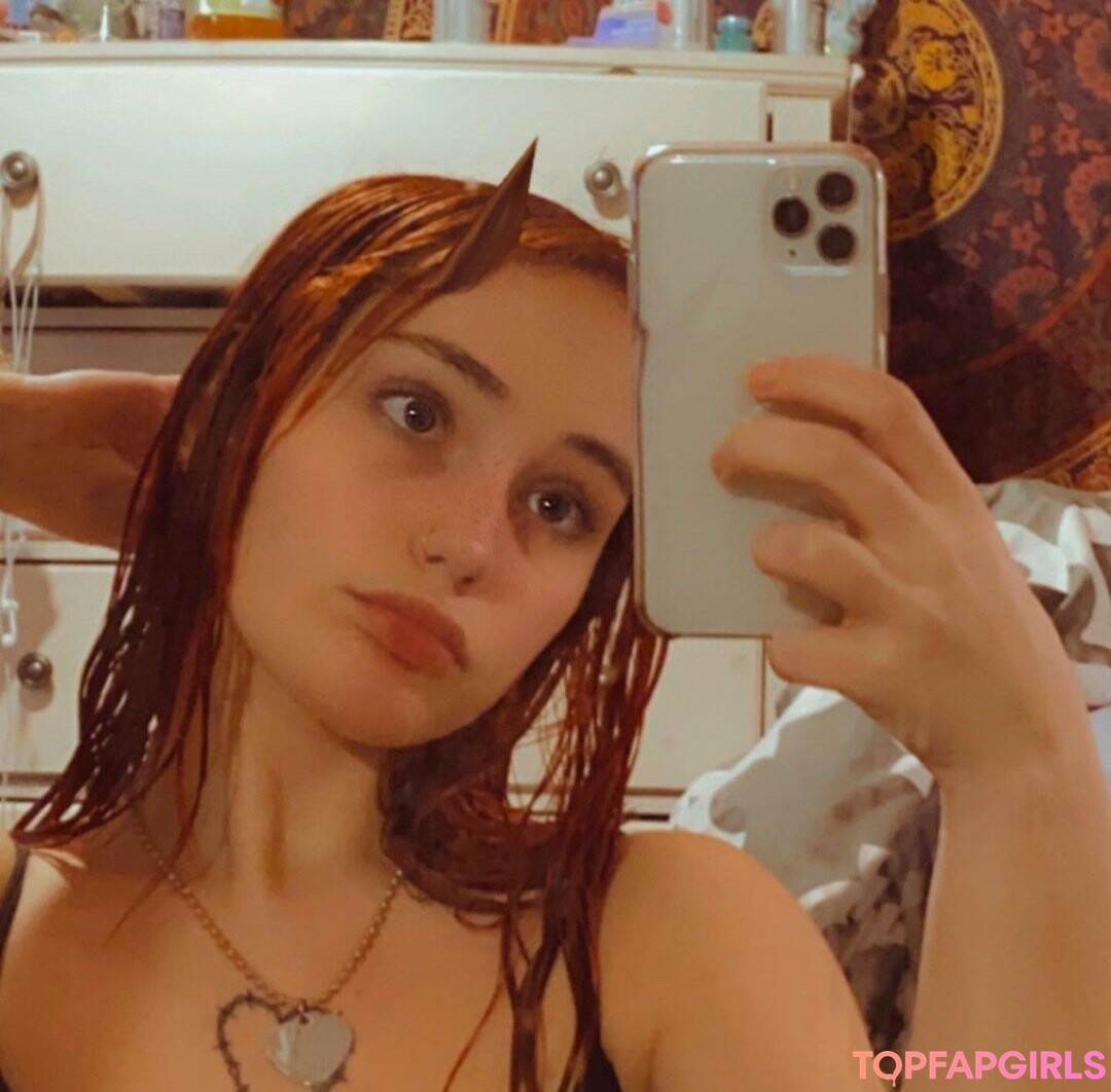 Gothicbratgf star xxx picture