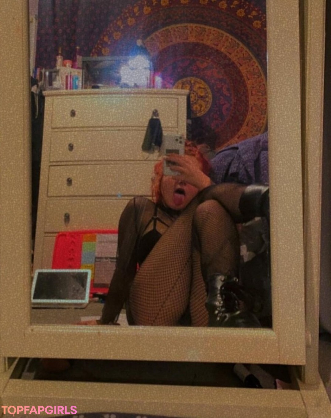Gothicbratgf star adult archive