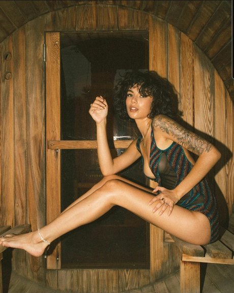 Brianna Itshades sex actress pictures