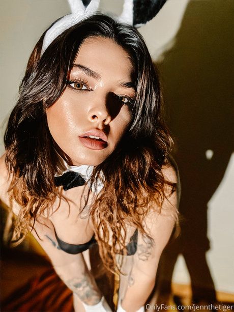 Jennifer Dawn naked actress pics