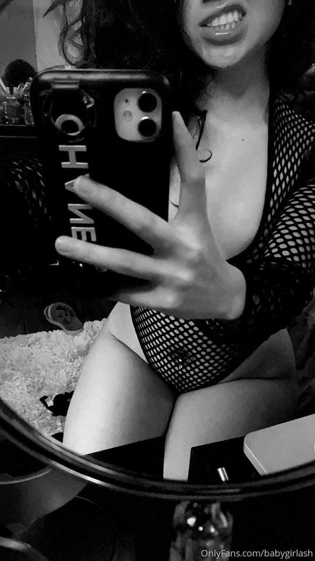 lesbian squirt onlyfans erotic archive