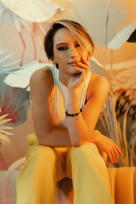 emo girls onlyfans nude images