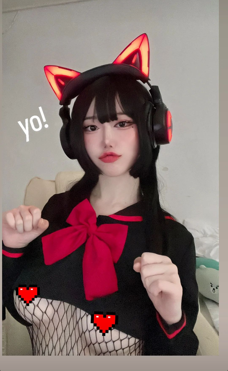 Evawishx_ model best photo