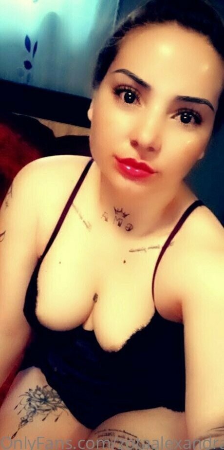 zotaalexandra pornographic model pictures