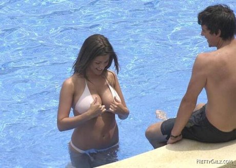 lesbian milf onlyfans pornographic pic