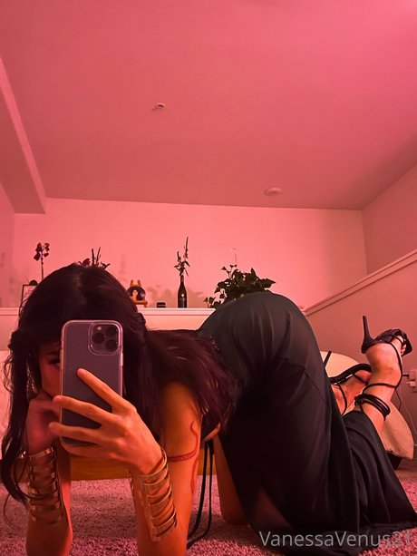 college teacher onlyfans nice pic