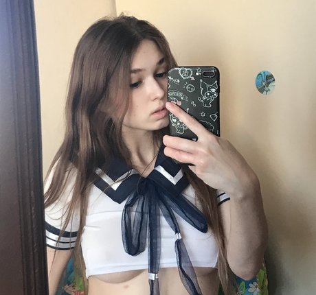 zzzaychonok pornstar naked image