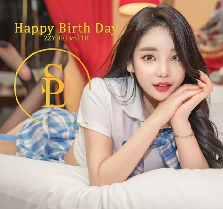 Zzyuri star top photos