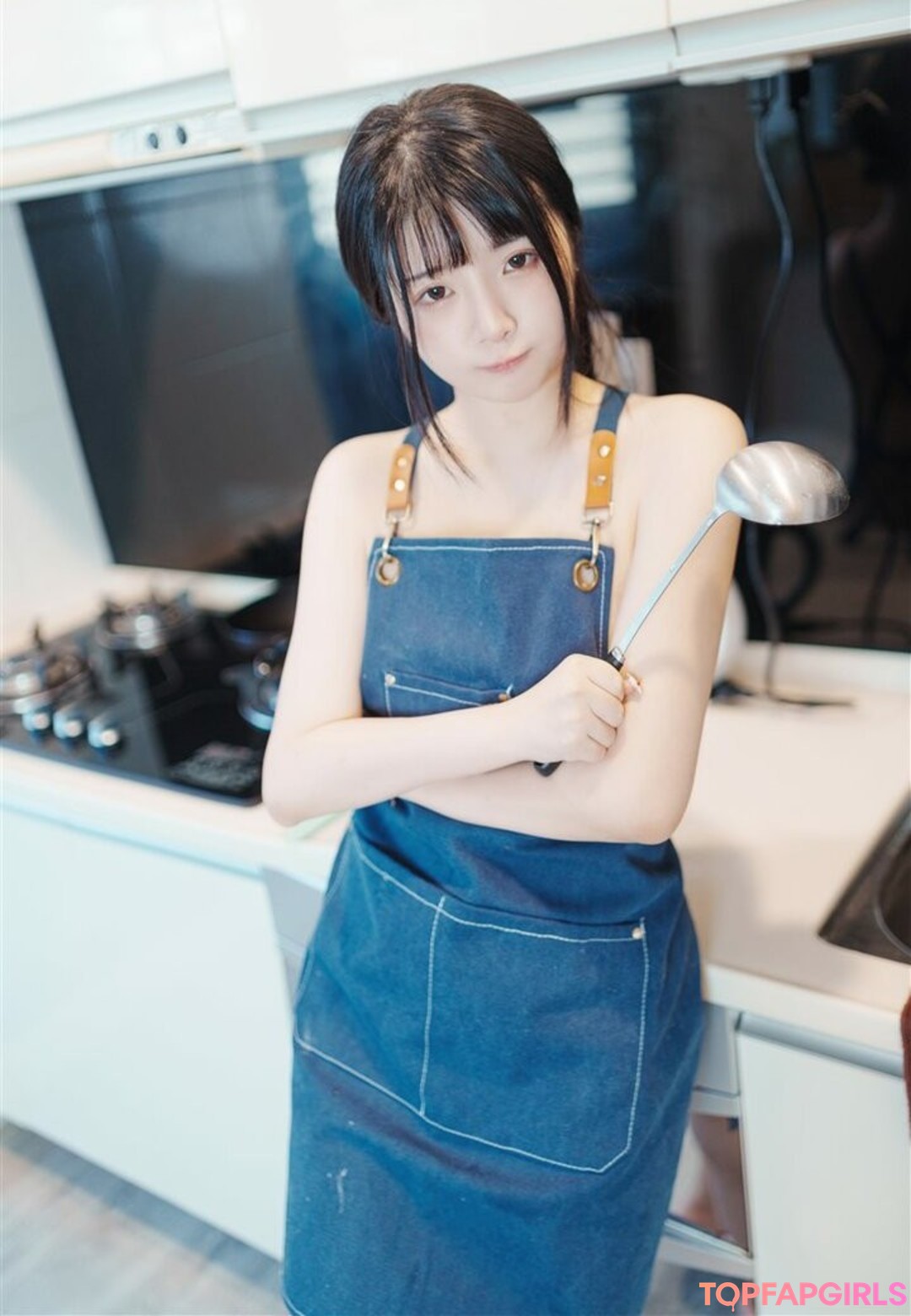 Raku pretty pornstar image