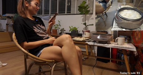 Zumi nude actress pic