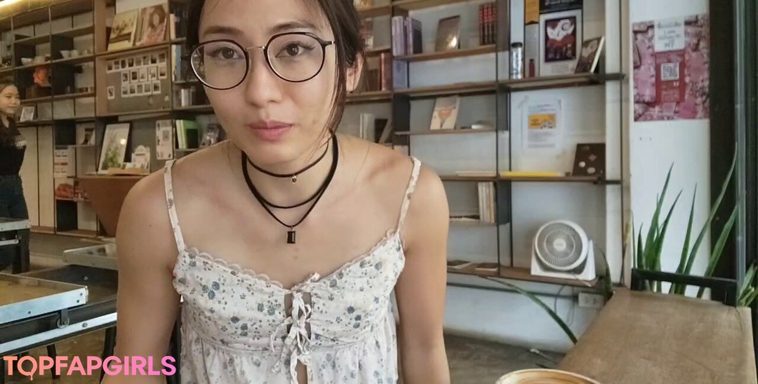 Zumi pornographic actress pic