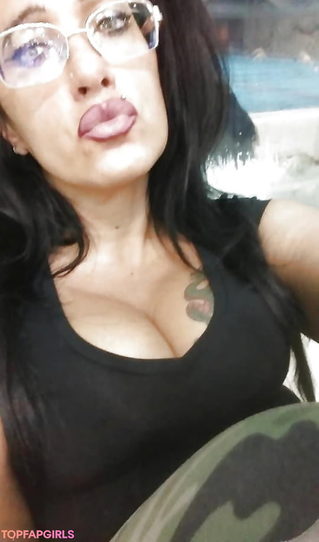 cum feet onlyfans pornographic picture
