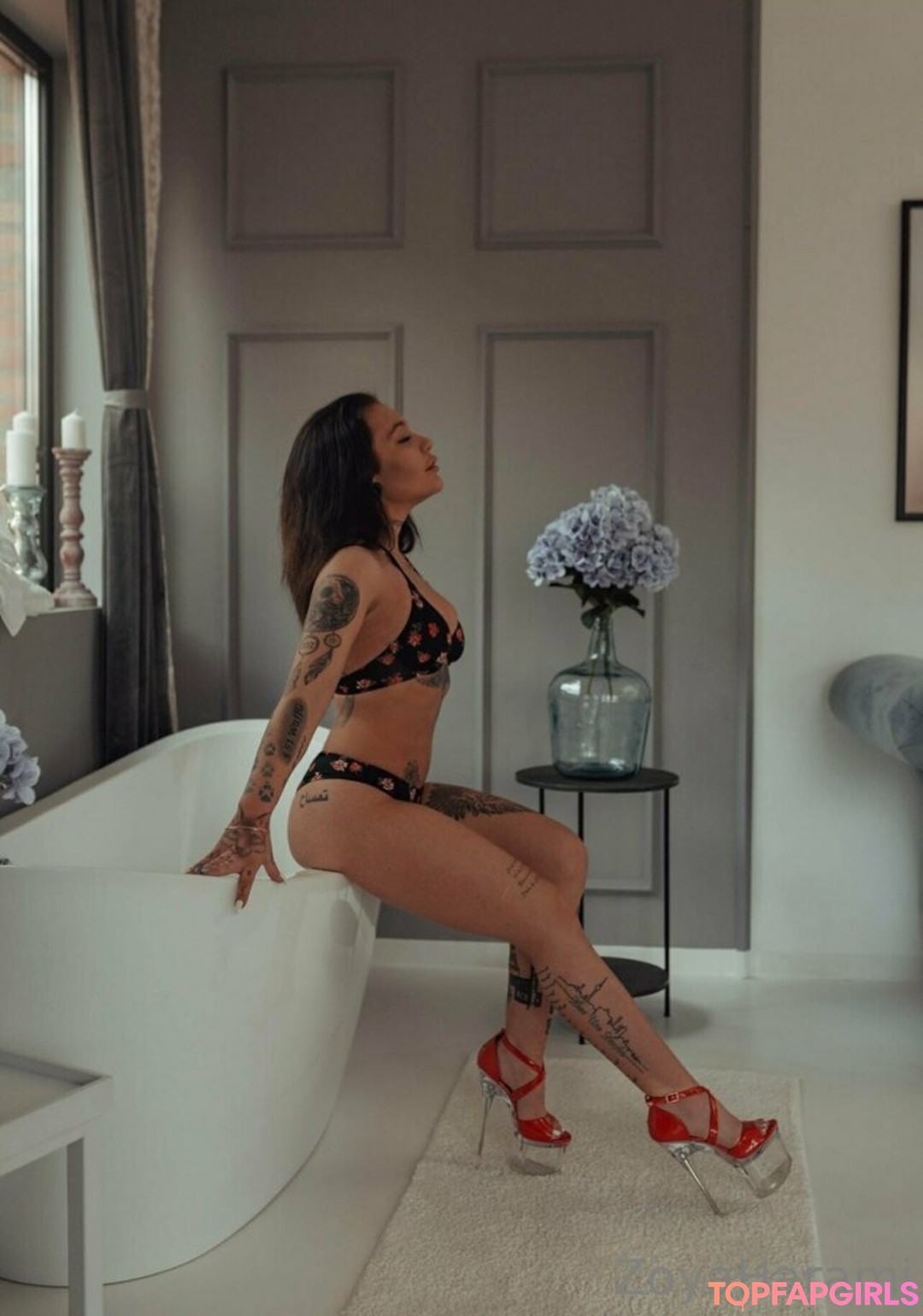 zoyaharamixo star nudes images