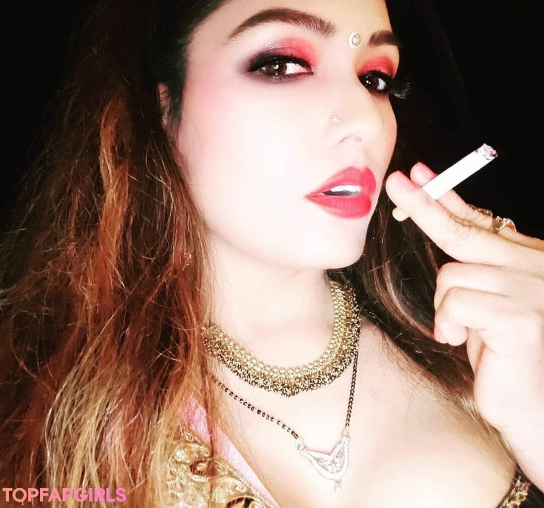 Zoya Rathore xxx star galleries