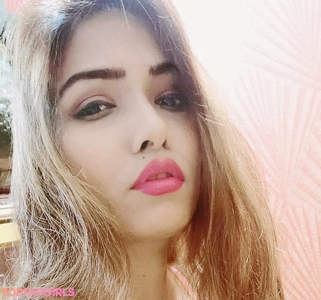Zoya Rathore best actress image