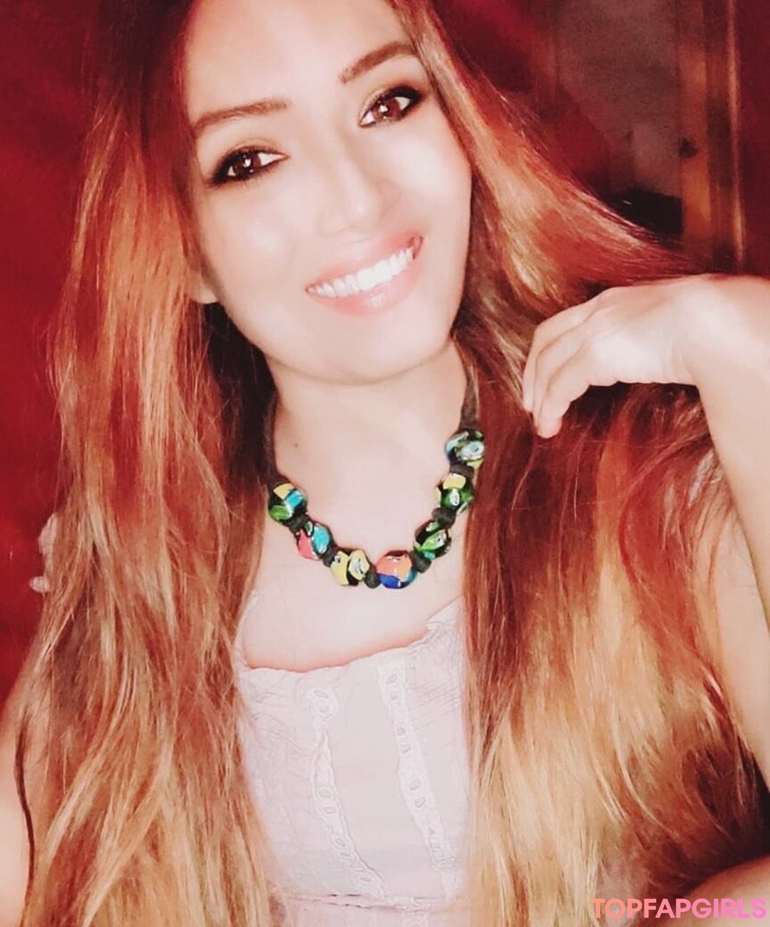 Zoya Rathore star erotic pics