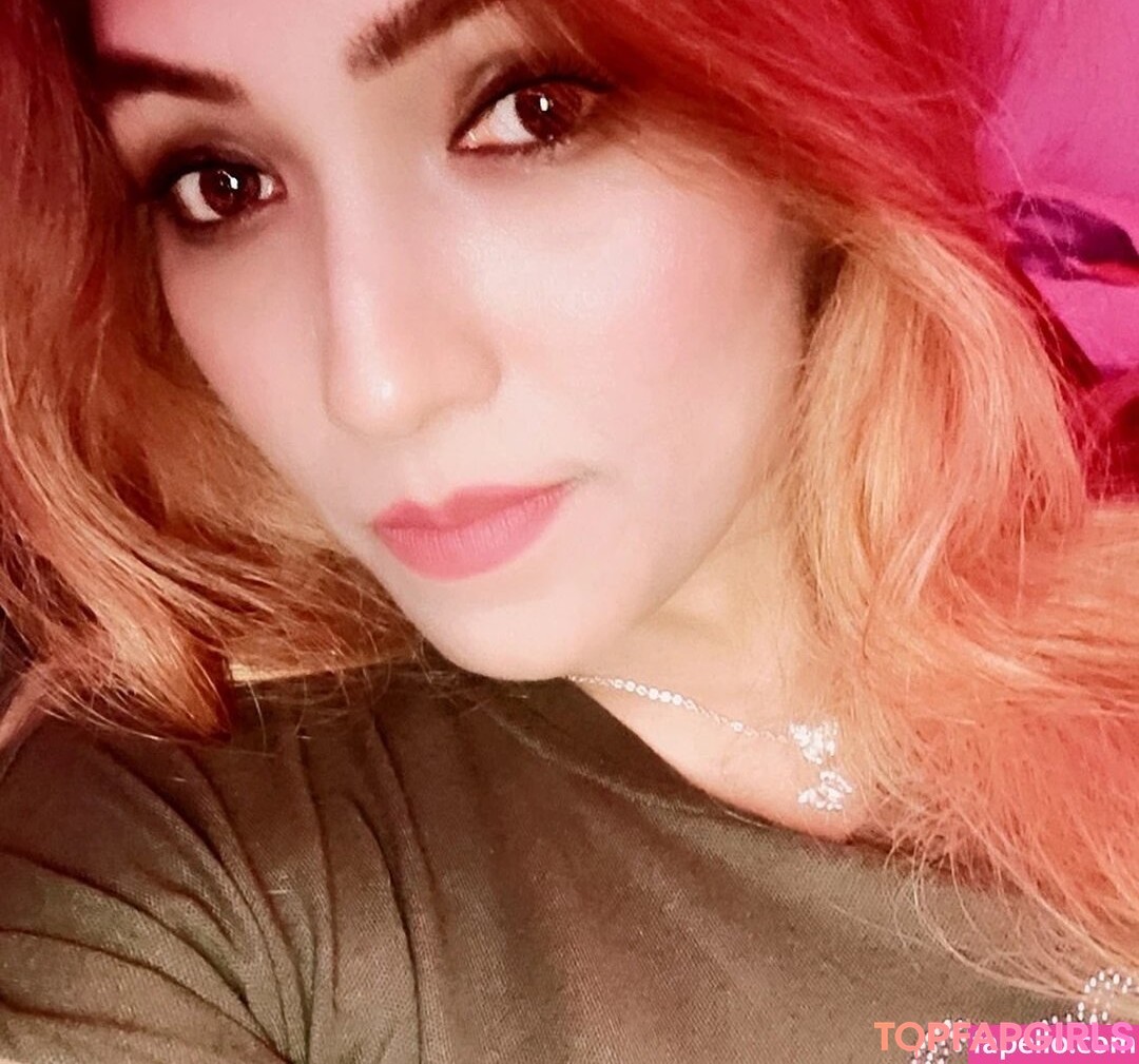 Zoya Rathore sex actress image