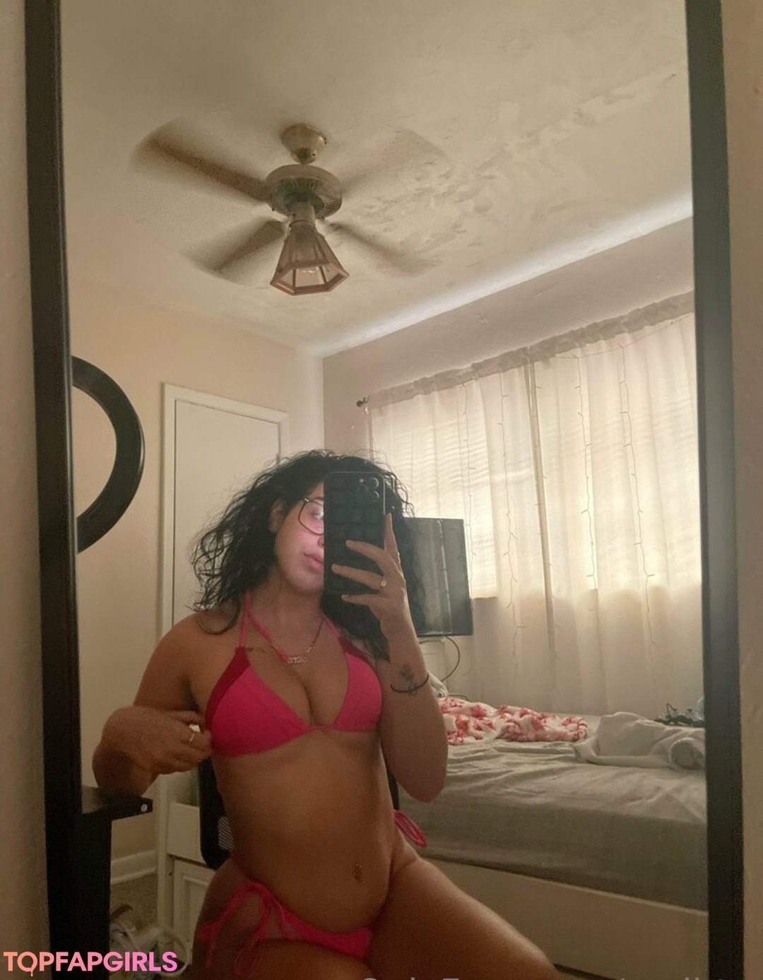 zuribtw star erotic img