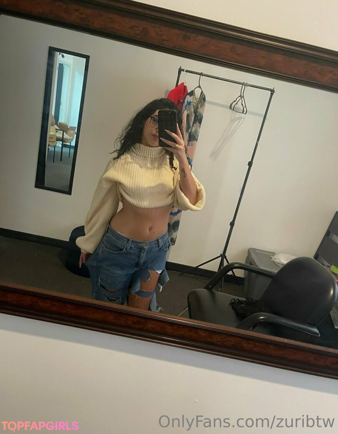 zuribtw pretty pornstar photo