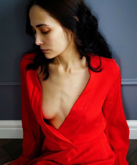 Zukhra Galina erotic pornstar photo