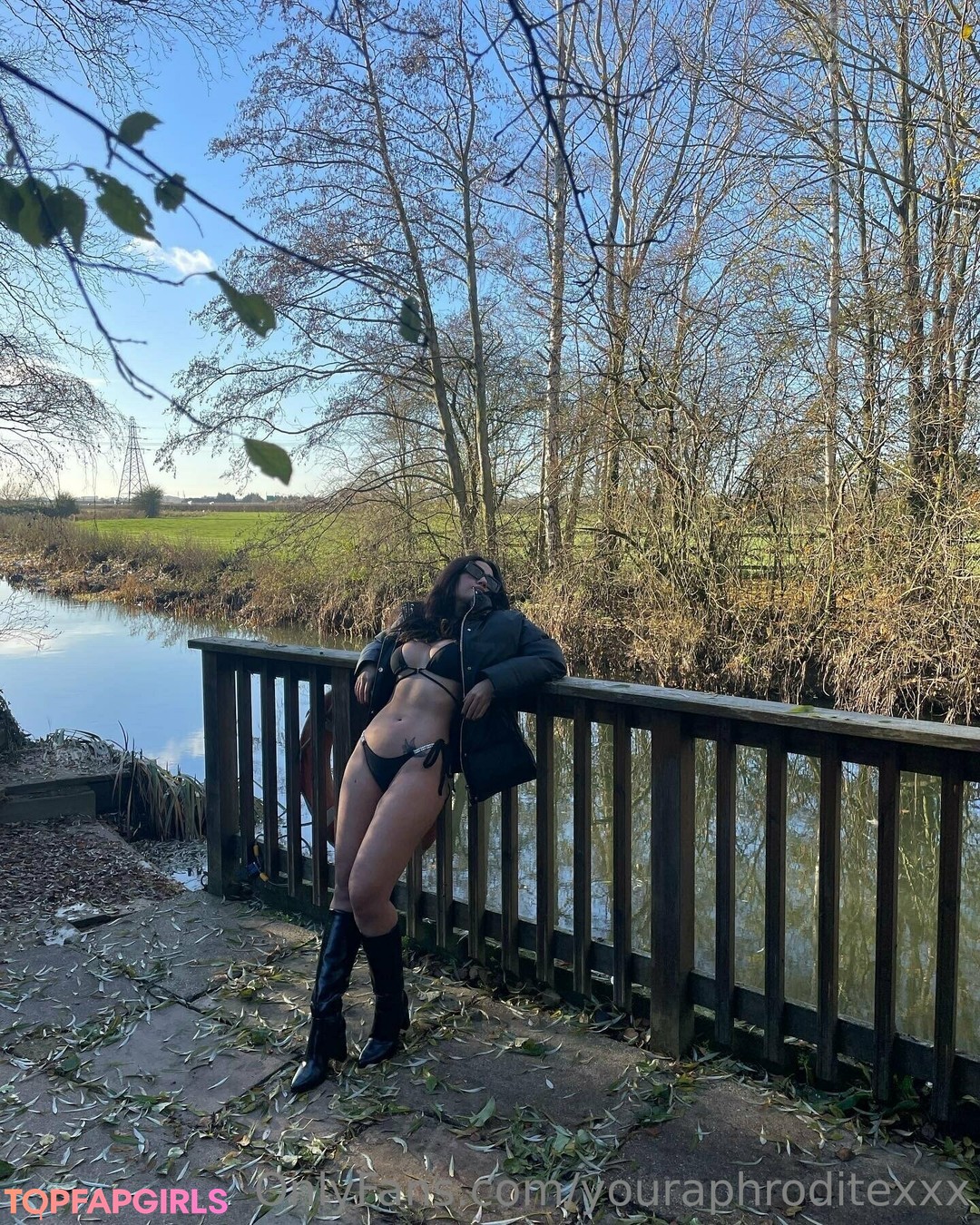 curvy star onlyfans sexy pics
