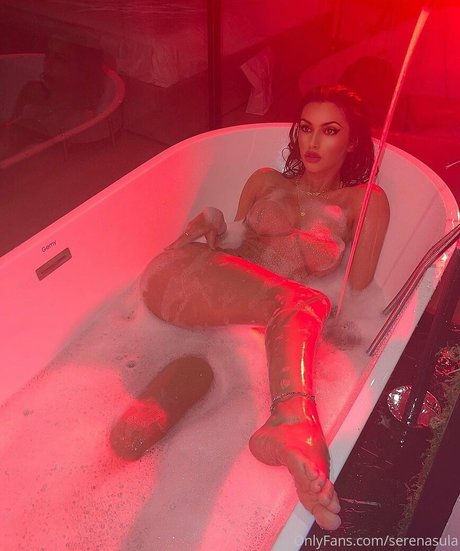 down onlyfans art naked gallery