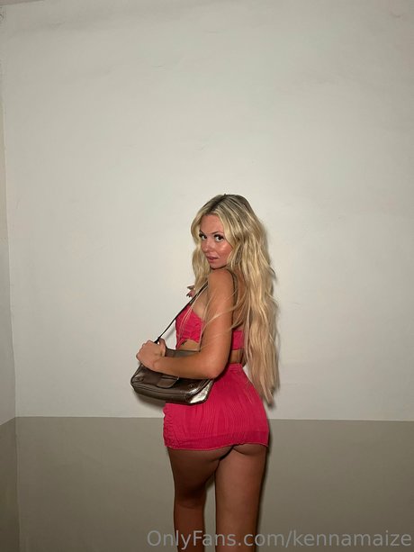 Kennamaize Kenna pornstar hd photo