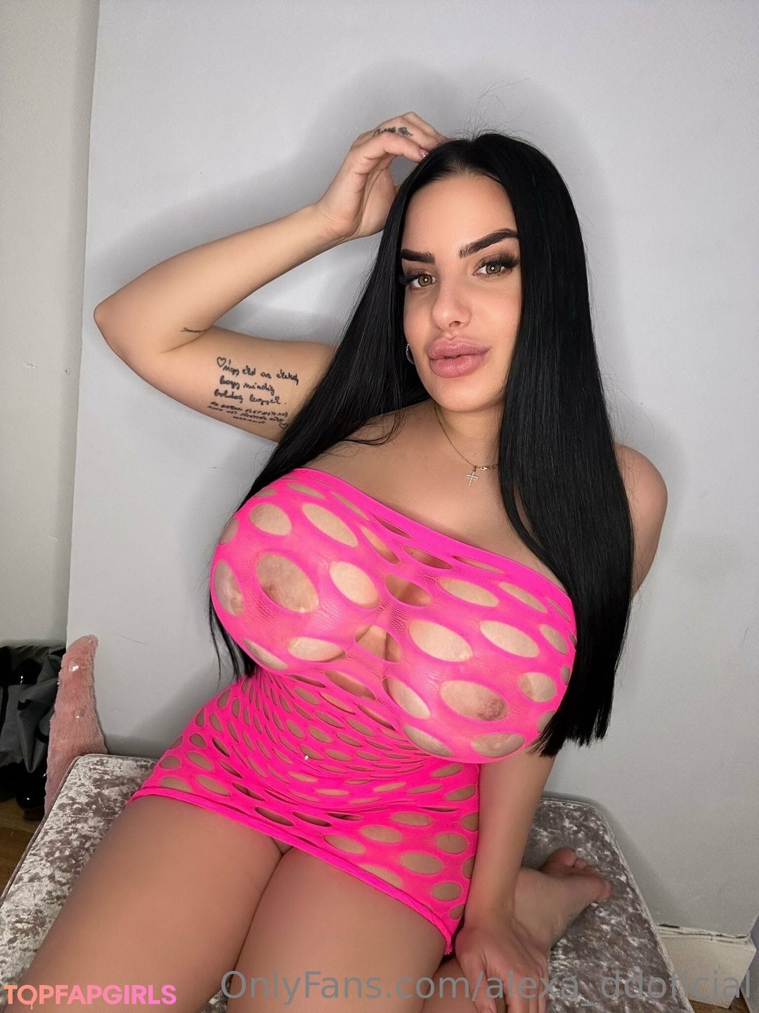 swinger onlyfans beautiful xxx pics