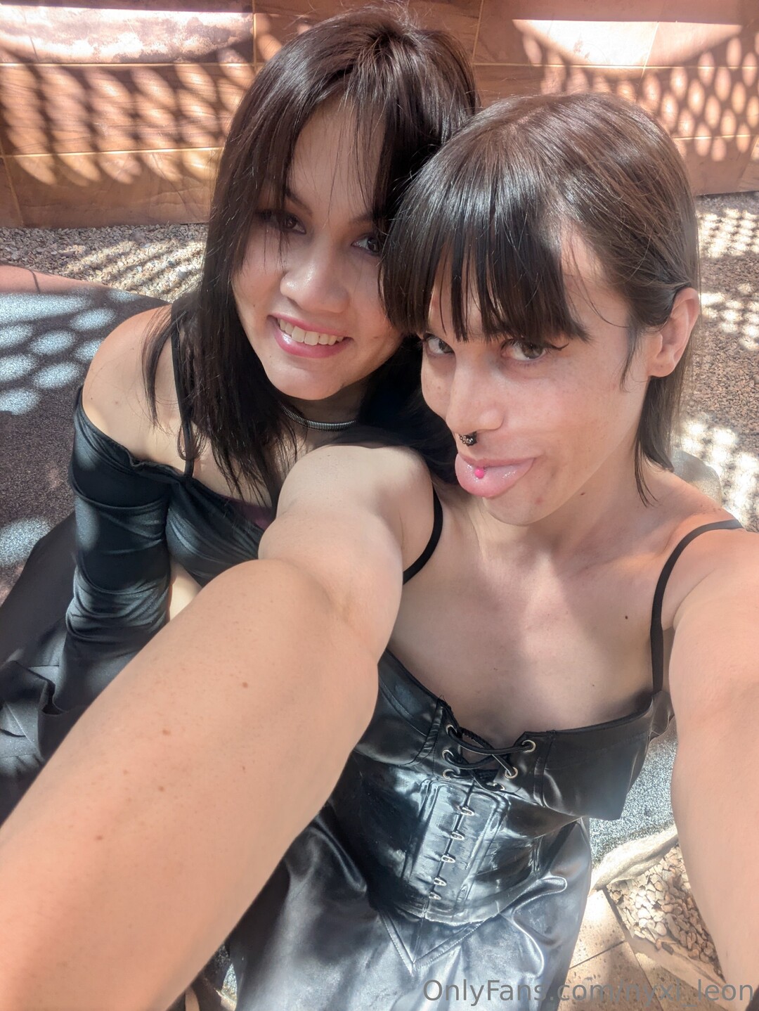 Nyxi Leon model xxx archive