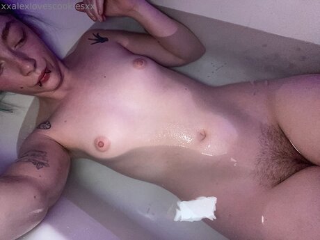 Xxalexlovescookiesxx art model img