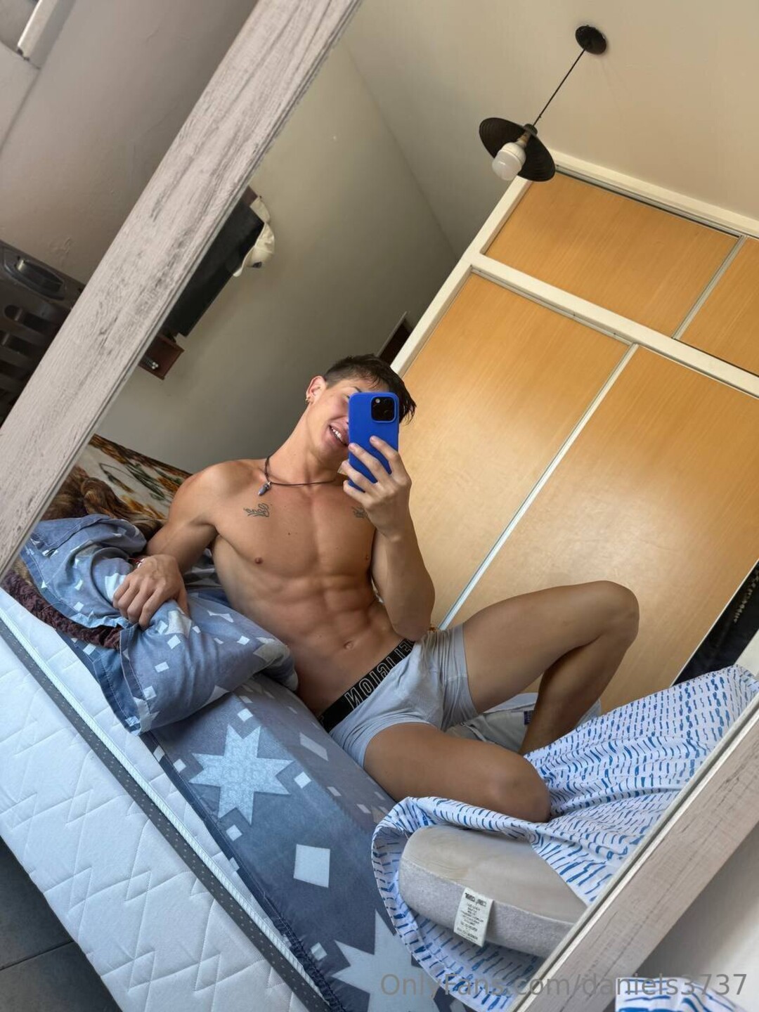 Daniels3737 nude model pictures