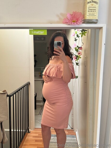 Dellacarolyn pornstar hd photo