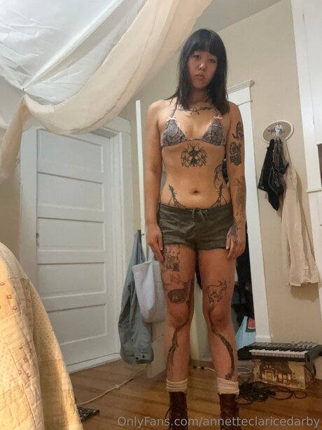 Annetteclaricedarby model high quality gallery