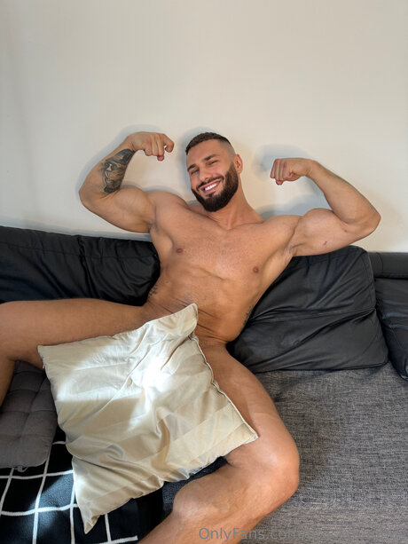 Brockmagnus star nude gallery