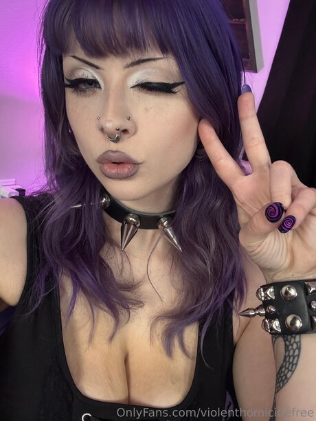 Violenthomicidefree art actress img