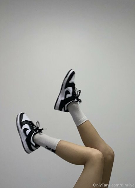 strip nude onlyfans pretty gallery