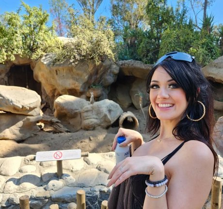 Hexgrlfrnd star erotic galleries