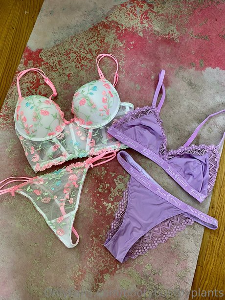 Sensualvibesss star xxx pictures