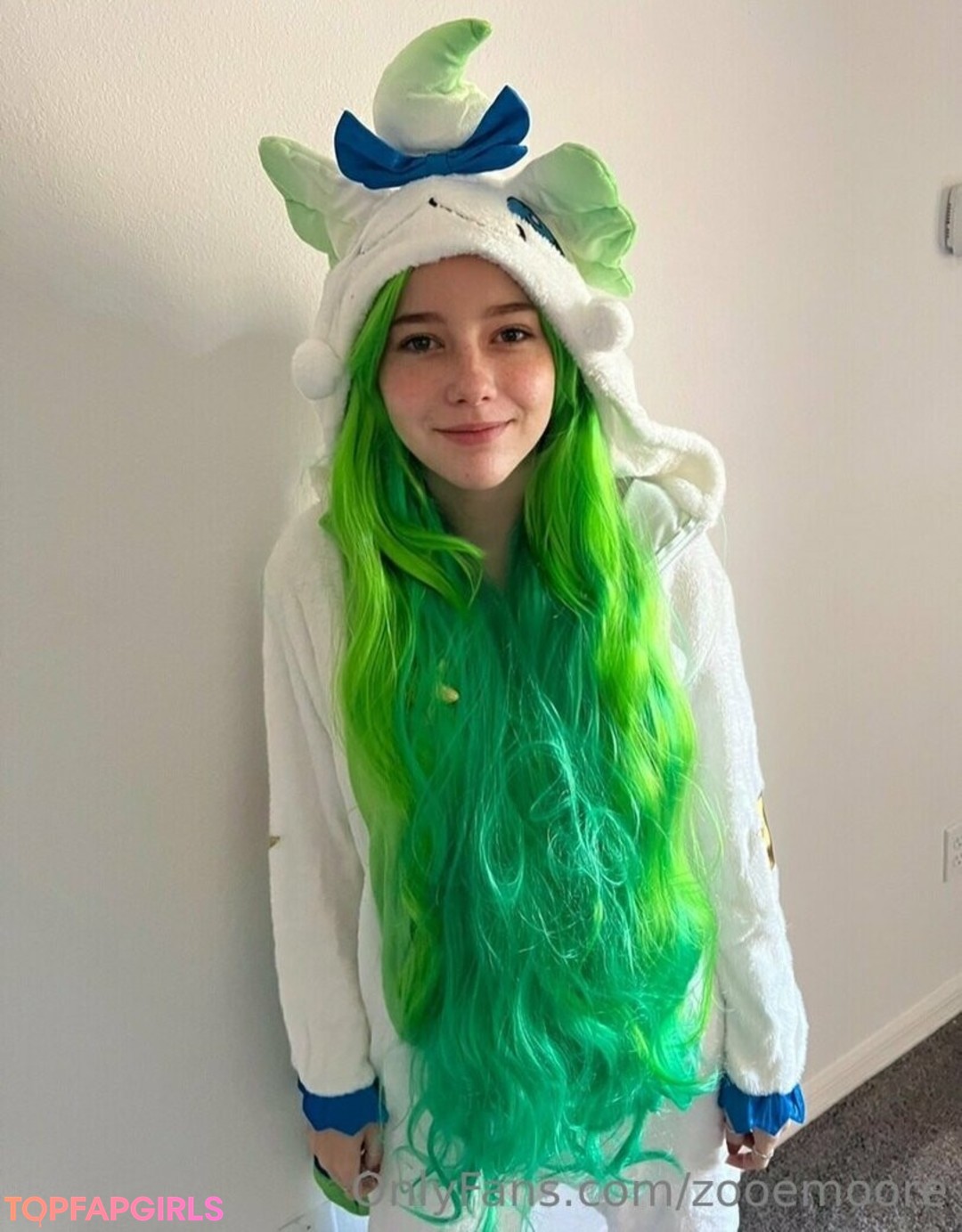 zooemoore star picture