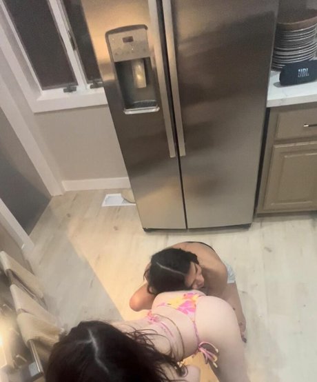 Zoey Jade star sex image