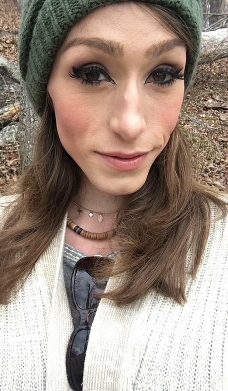 Zoeyt123 nudes model photos